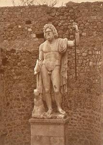 VESTIGES ROMAINS ET HAUTS PLATEAU 00042 GUELMA STATUE DE NEPTUNE